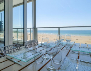 Grand appartement lumineux avec vue imprenable sur la baie des Sables d'Olonne - 5 personnes